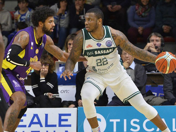 ג'ונס מול רייס. מאבק קשוח בסרדיניה