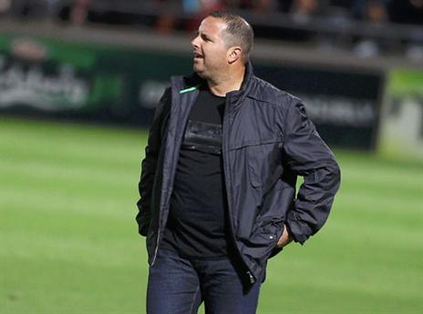 איש של בן שמעון או של המערכת?