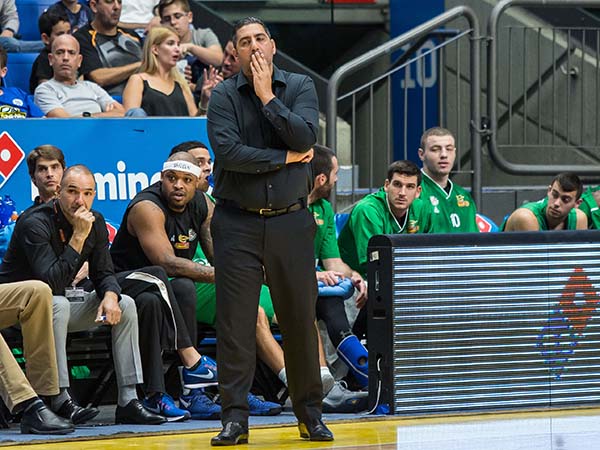 עופר רחימי חייב לעצור את ההידרדרות (צילום: מנהלת הליגה)