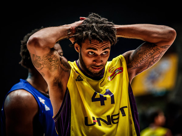 רייס ג'וניור. "איבד את העשתונות" (מנהלת הליגה)