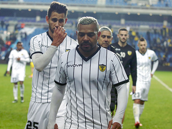 משחק נפל. תסכול בבית"ר ירושלים (צילום: אלן שיבר)