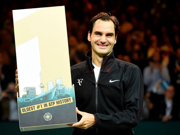 פדרר והפרס שקיבל על ציון הדרך ההיסטורי