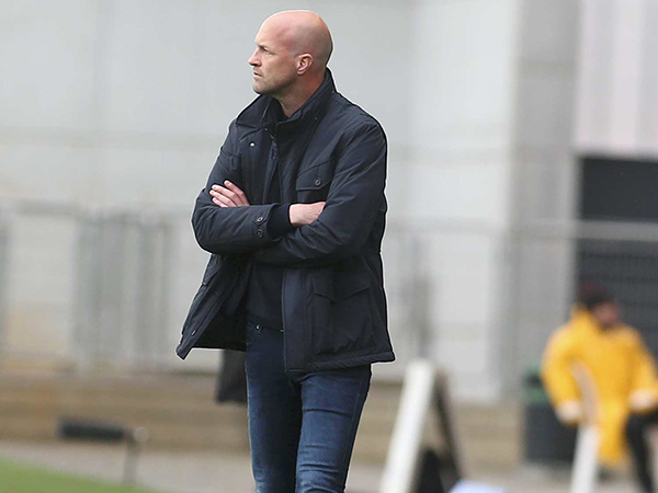 לא רוצה לראות את השחקנים המחלימים שלו מזומנים לנבחרת (אלן שיבר)