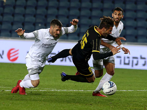 פנדל? לא בטוח (אלן שיבר)