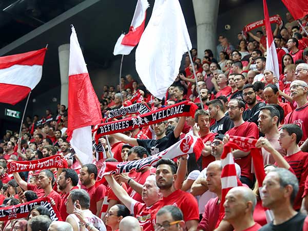 אווירה בהיכל (דני מרון)