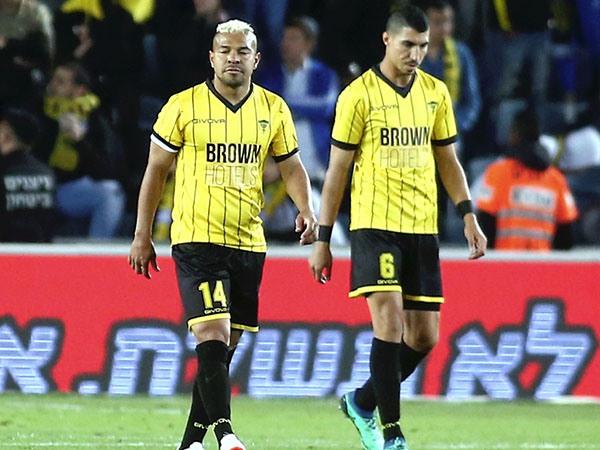 "משהו לא טוב עובר על קלאודמיר" (אלן שיבר)