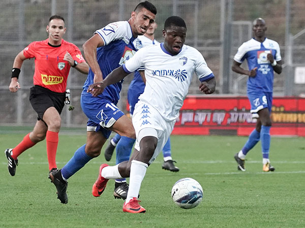 האסלביינק עם הכדור, שוב היה מהבולטים. (באדיבות סוכנות ג'יני)