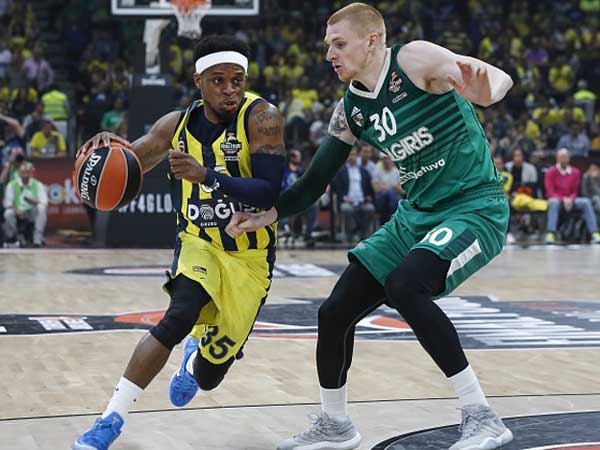 דיקסון, רבע רביעי ענק. (getty)