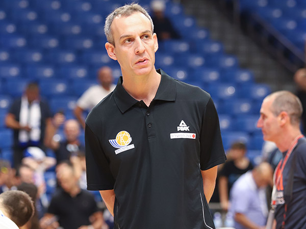 הביע אמונה בחניכיו. קטש (דני מרון)