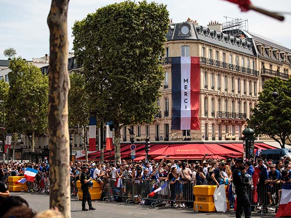 טירוף בפריז (getty)