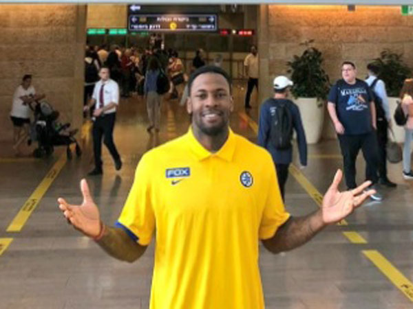 (מתוך: הטוויטר הרשמי של מכבי ת"א)