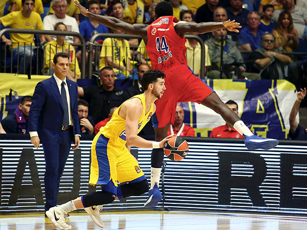 קלויארו, ה-איש של ספאחיה במשחק הזה (אלן שיבר)