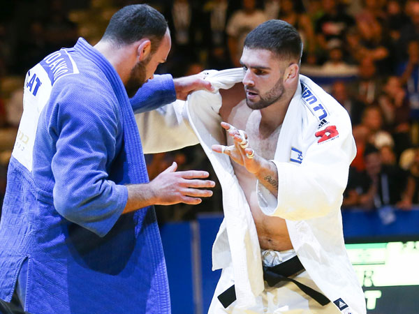 פלצ'יק, עוד יום מוצלח לנבחרת הישראלית (אלן שיבר)