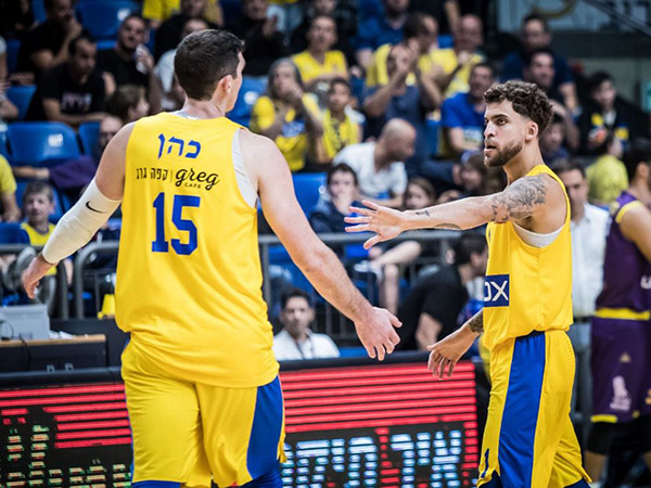 קצת נחת עבור האלופה (עודד קרני)