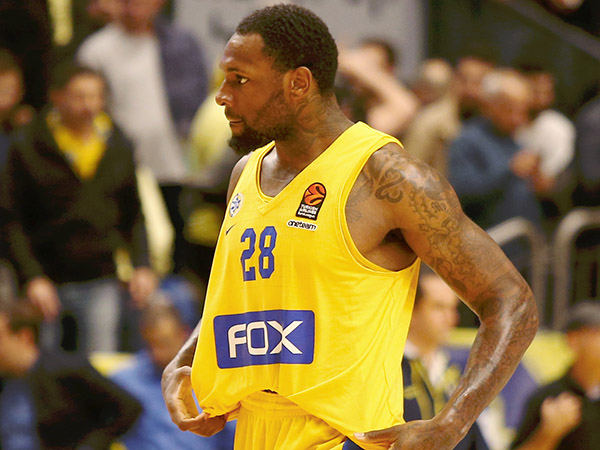 בלאק. היכולת ההגנתית הטובה לא הספיקה (אלן שיבר)