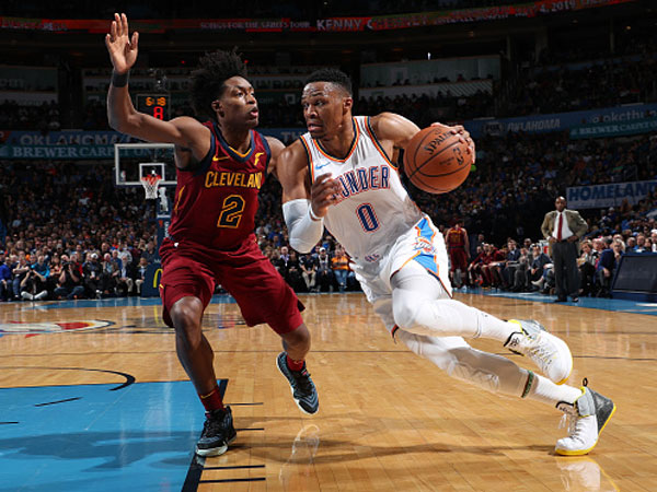 הצגה לווסטברוק (צילום: Zach Beeker/NBAE via Getty Images)