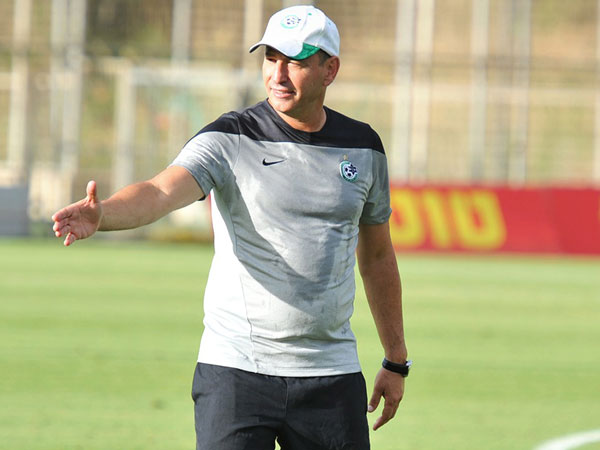 צ'אנס חייו. מרדכי (האתר הרשמי של מכבי חיפה)