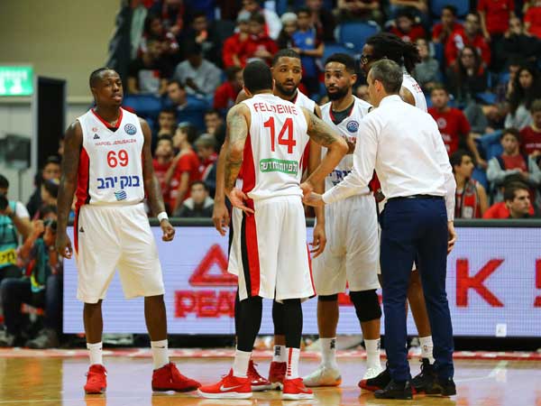 קטש ניסה להוציא מחניכיו את המקסימום (לירון מולדובן)