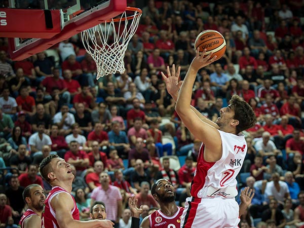 (מנהלת הליגה)