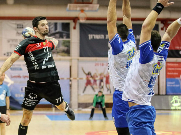 בוסקוביץ' מתעופף ברמת השרון (הדר ואן קולא, איגוד הכדוריד)