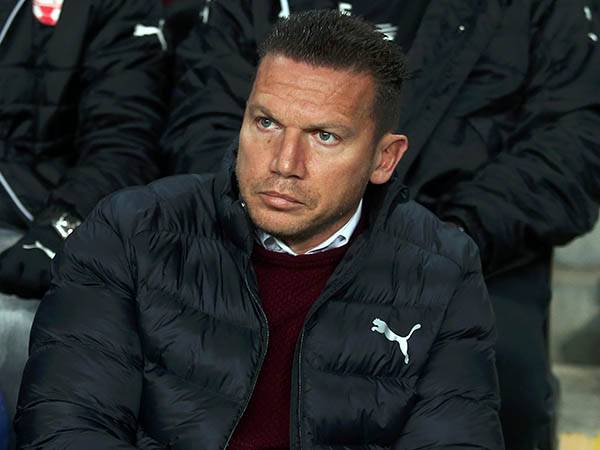 בכר, הרבה יותר מדי טעויות (אלן שיבר)