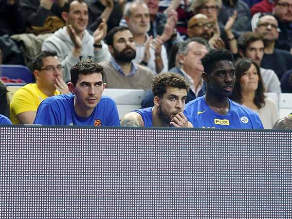 הספסל לא מספק את הסחורה (אלן שיבר)