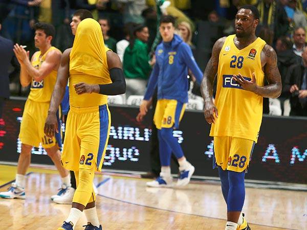 מכבי ת"א מרוסקת (אלן שיבר)