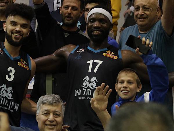 עובר לבירה (מנהלת)