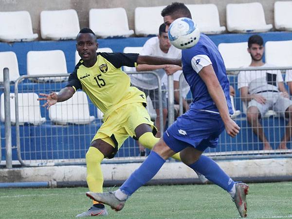 קינדה. הראה יכולות טובות בקישור (דני מרון)