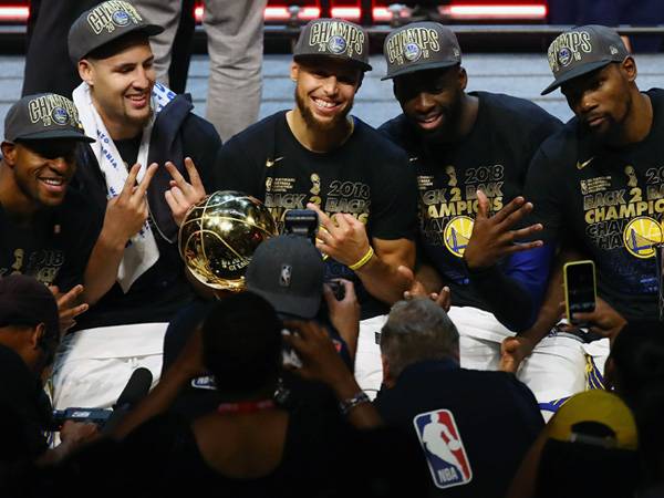 שלוש אליפויות, חמישה גמרים, אינספור זכרונות (צילום: Gregory Shamus/Getty Images)