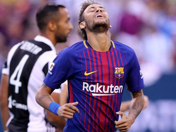 לא כולם בעדו. ניימאר (GETTYIMAGES)