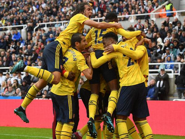 ימשיכו את הרצף? שחקני ארסנל חוגגים מול ניוקאסל (getty)