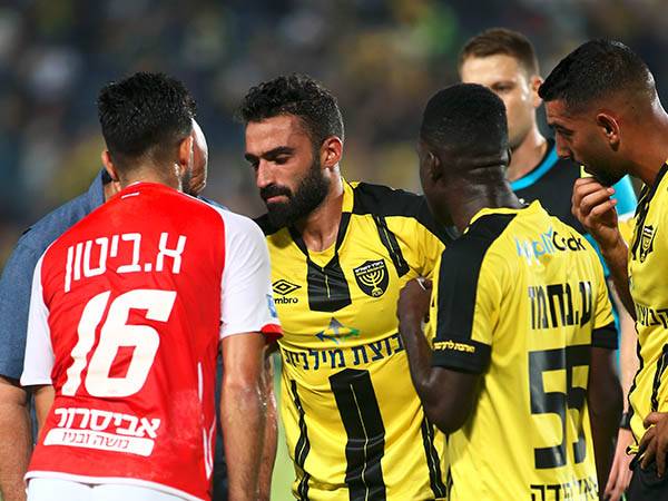 "מזל שהפציעה לא באותה ברך" (אלן שיבר)