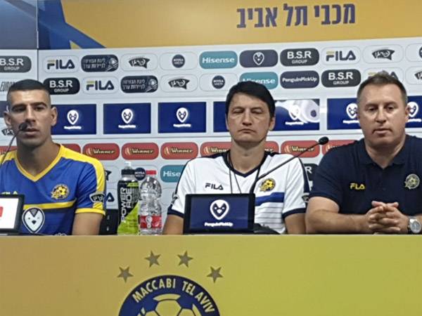 מסיבת עיתונאים ראשונה לפתיחת העונה. איביץ' (צילום: אלן שיבר)