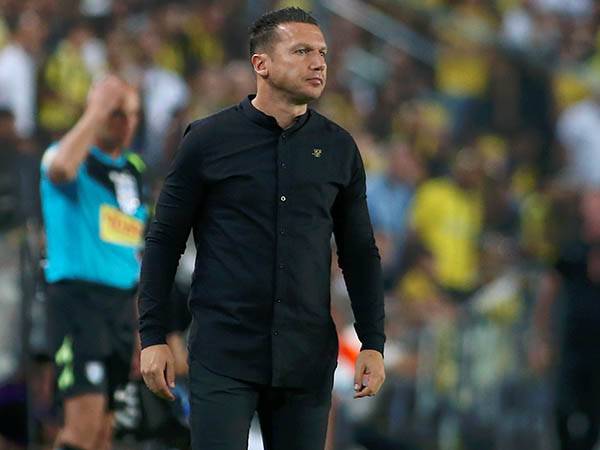 בכר. יחזק את הקבוצה שלו (אלן שיבר)