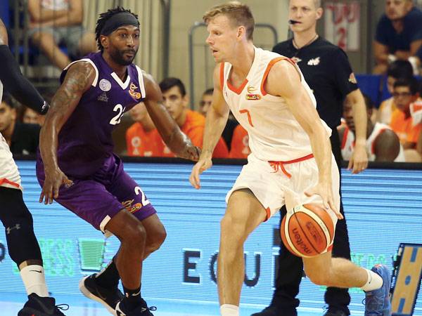 סווינג. לא יחליט בפזיזות (אלן שיבר)