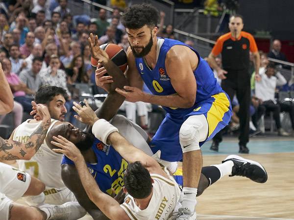 החזיק את מכבי עם דקות מצוינות. בריאנט (getty)