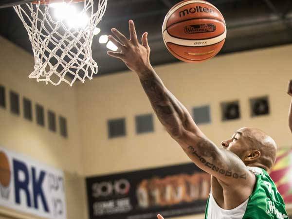 (מנהלת הליגה)