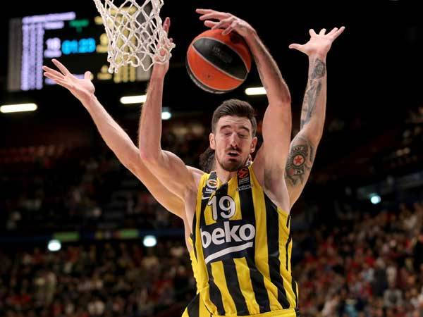 דה קולו. עדיין לא מצא את התיאום עם סלוקאס (יורוליג)