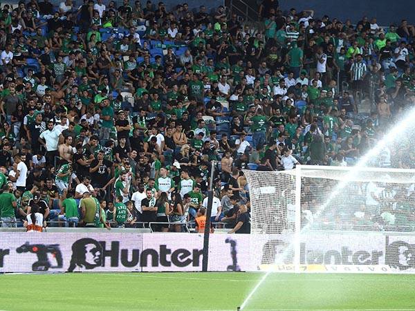 27 אלף צופים ביציע (ברני ארדוב)