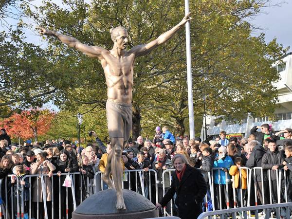 הפסל כבר מוכן. מאלמו, שבדיה (getty)