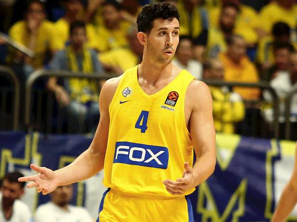 קלויארו. גם הוא לא בסגל (אלן שיבר)