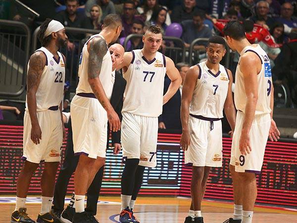 נהריה נשארה עם המחמאות (אלן שיבר)