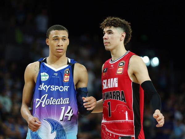 בול והמפטון. מתמקדים בעיקר בלהחלים (Getty)