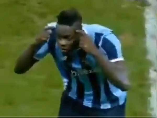 לא נשאר חייב. באלוטלי (צילום מסך)