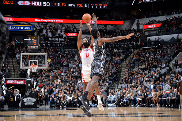 צרות ביוסטון (צילום: Mark Sobhani/NBAE via Getty Images)