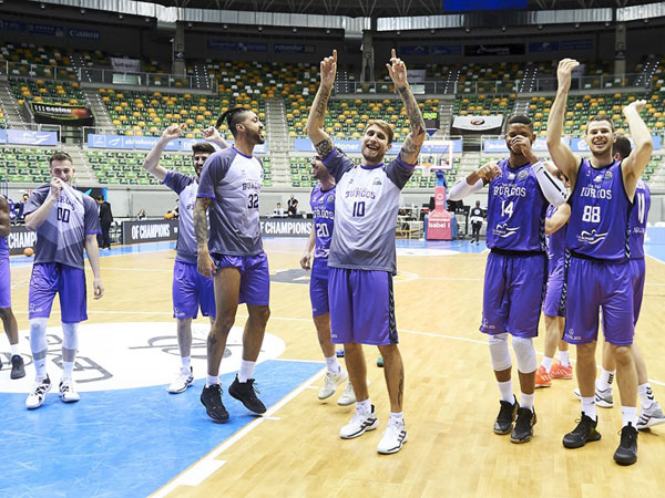 (FIBA)