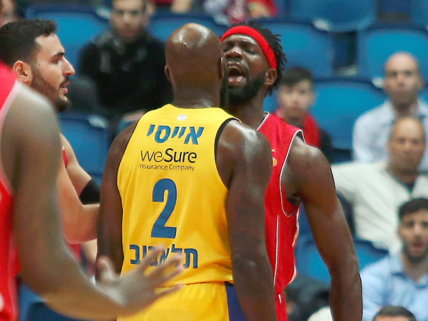 היריבות חזרה (אלן שיבר)