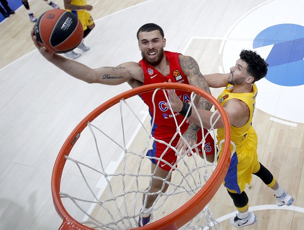 ג'יימס. 25 נקודות לכוכב צסק"א (GETTY)
