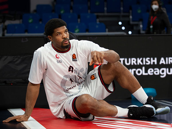 השחקנים, ובראשם היינס, דואגים קודם כל לעצמם (getty)